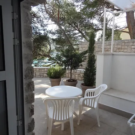 ゲストハウス Apartment Port Special 3*