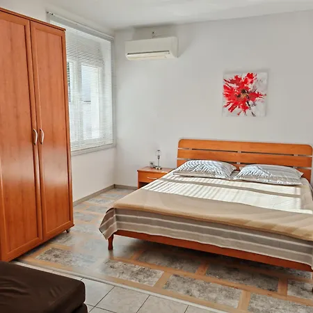 Apartment Port Special ゲストハウス