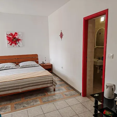 Port Special Guest house