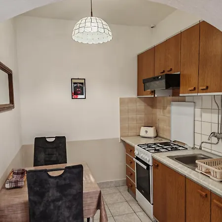 Port Special Guest house 3*