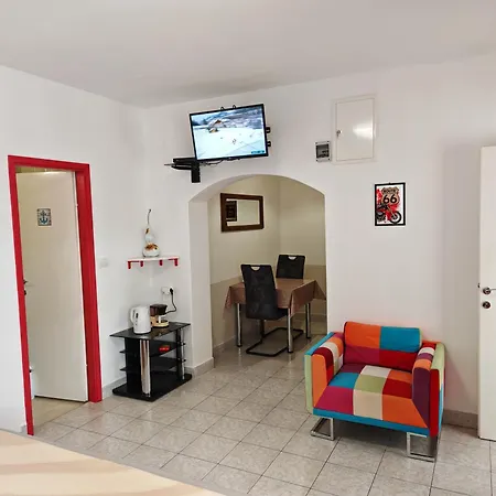 Guest house Port Special 4*