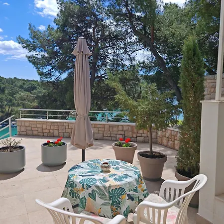 Port Special Guest house Primosten