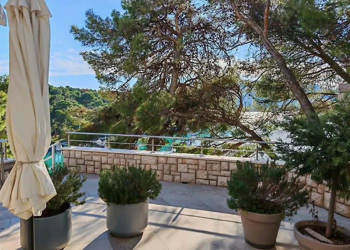 בית הארחה Port Special פרימוסטן